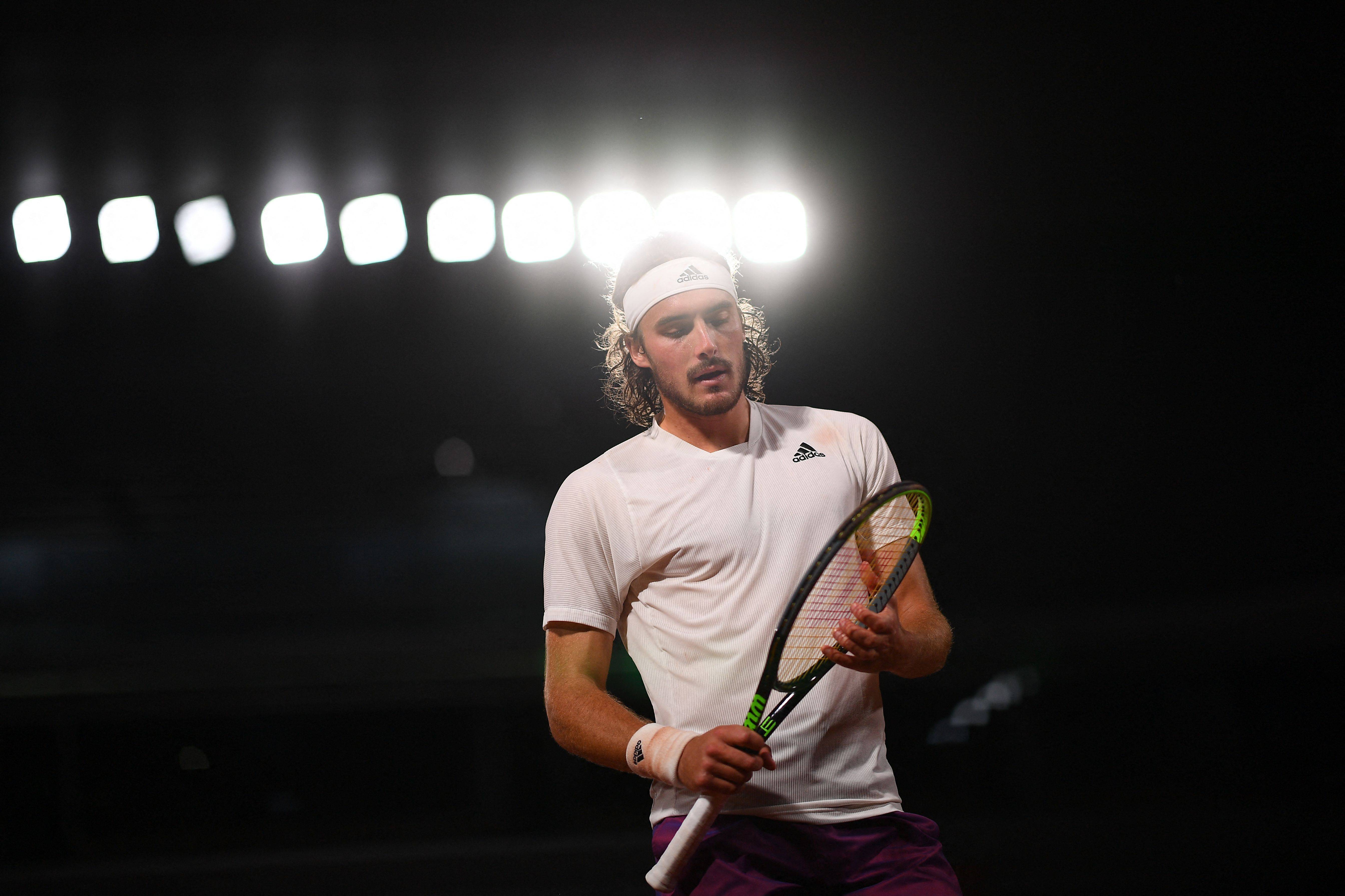 澳网完胜美网，西西帕斯惊艳四座