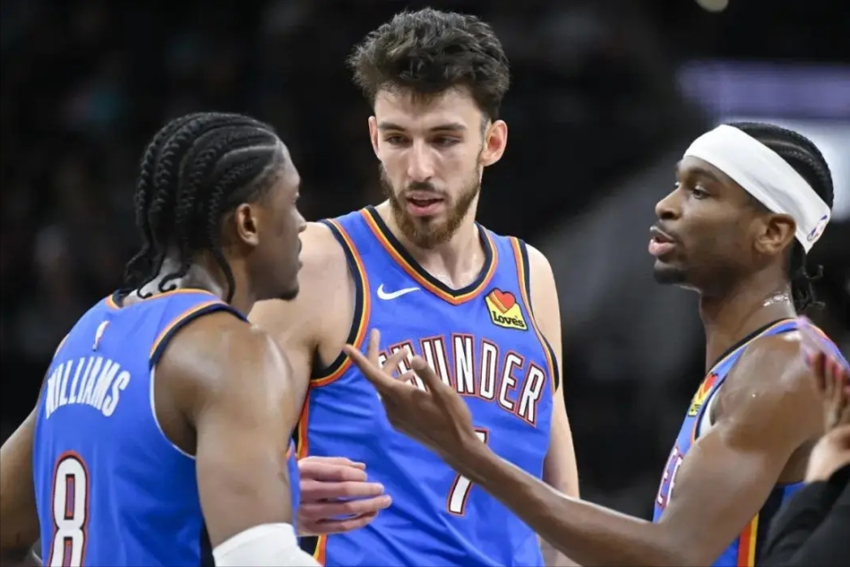 土耳其男篮力克76人，布克制霸全场