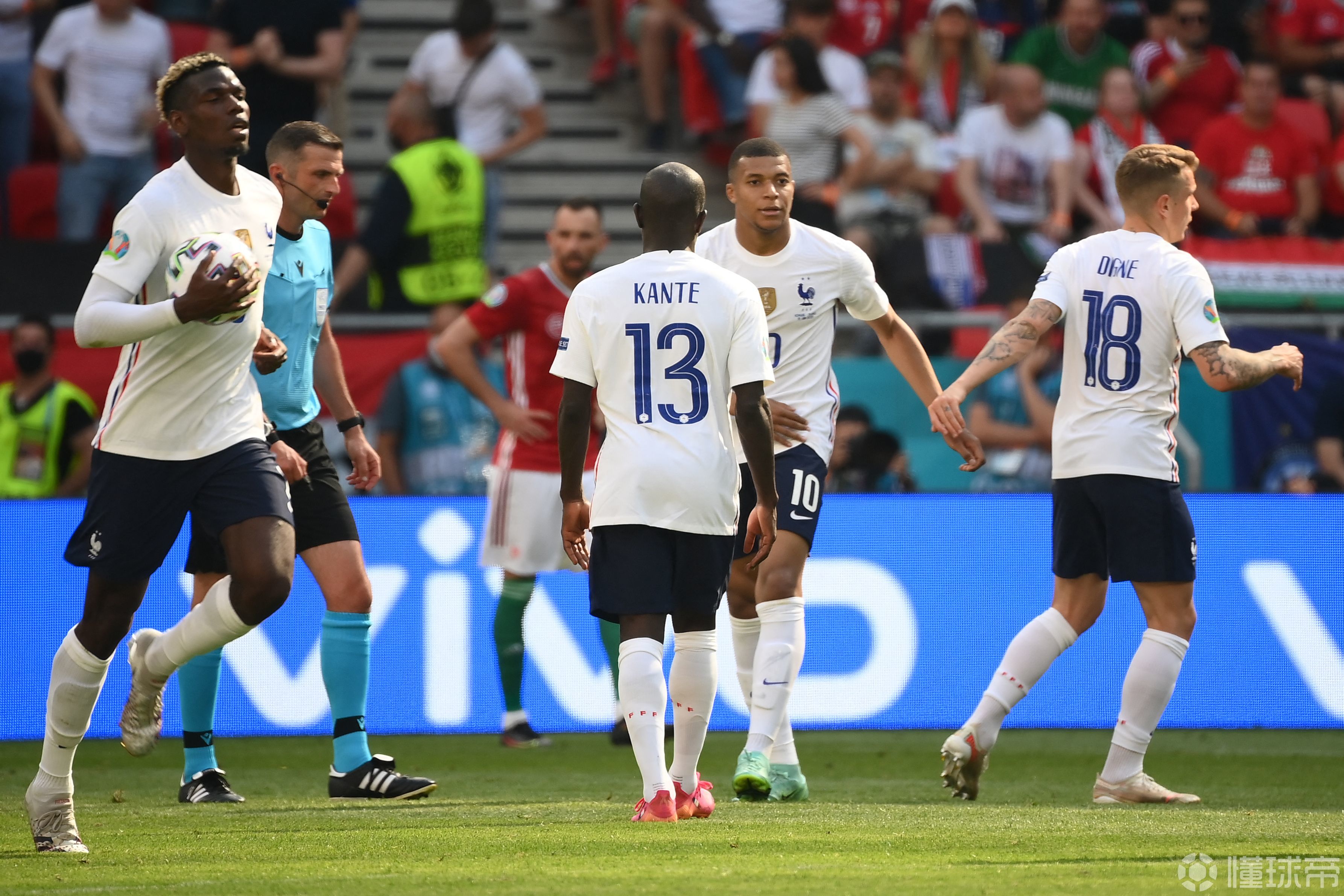 日本队轻取法国队，李梓嘉刷新纪录