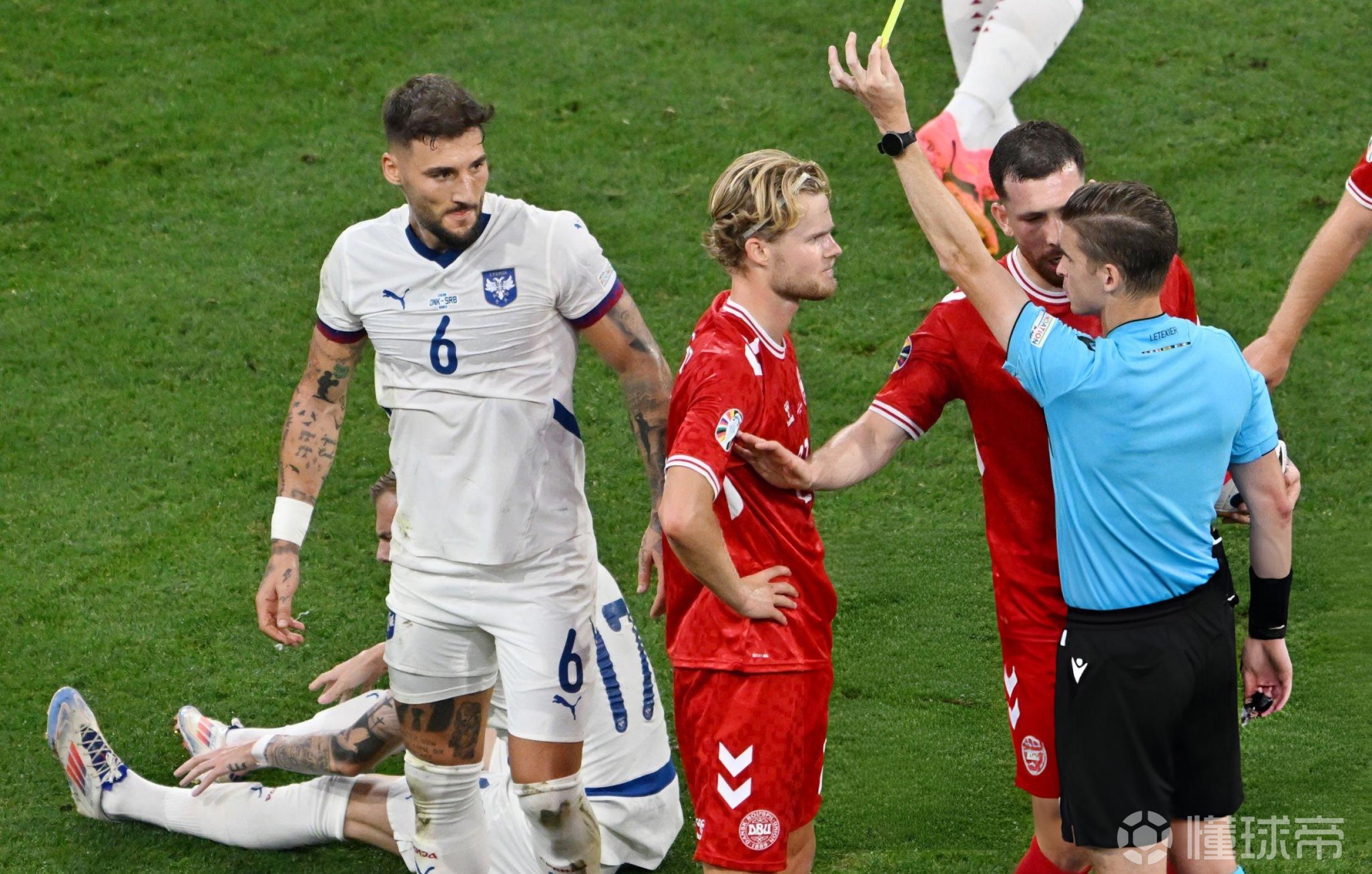 丹麦中场技艺高超，为球队建功立业