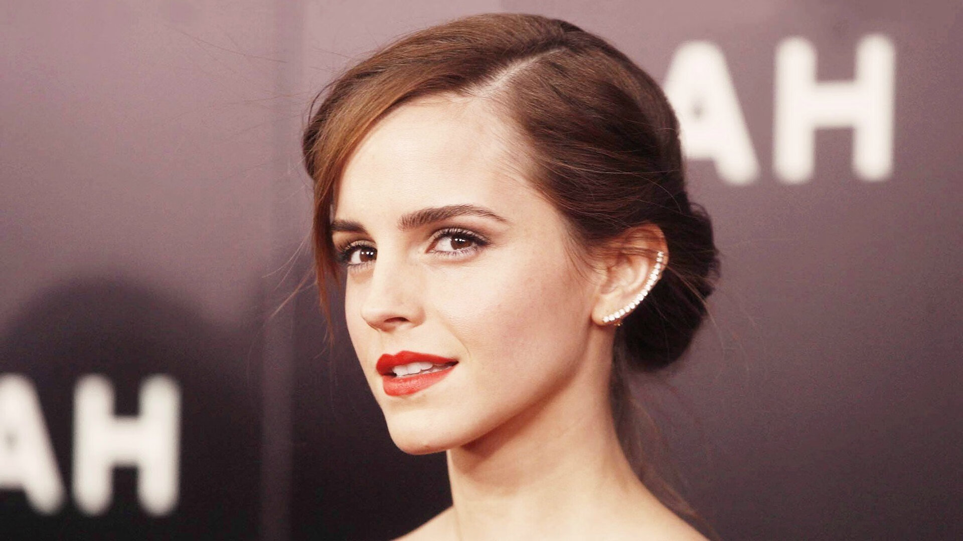 弗拉霍维奇爆发点燃欧陆烽火，苏格兰铁蹄意外制霸奥地利